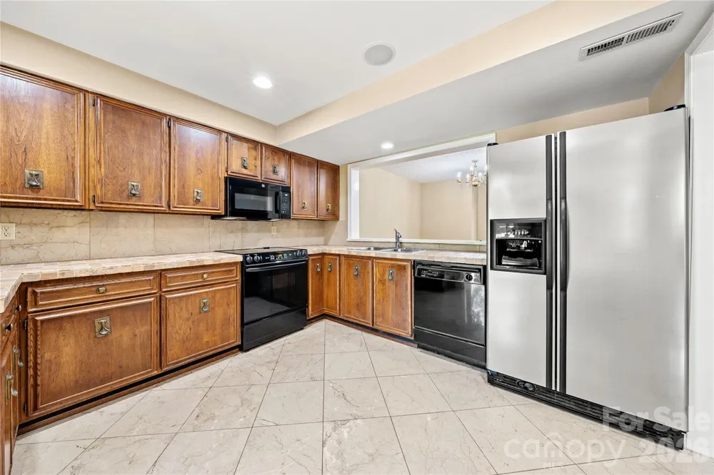 102 Ridgeport Road Clover, SC 29710
