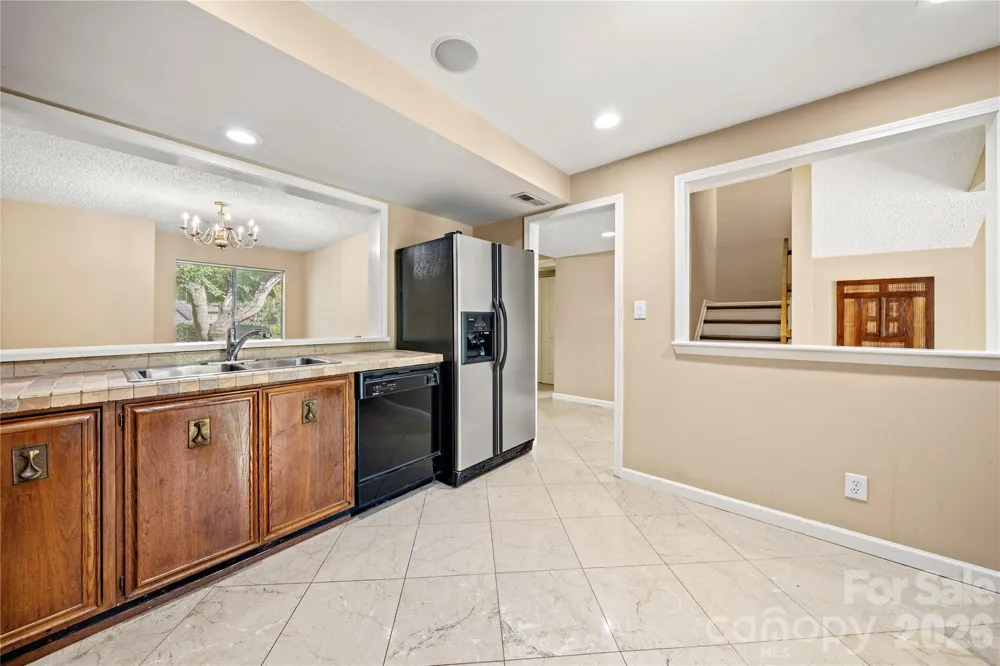 102 Ridgeport Road Clover, SC 29710