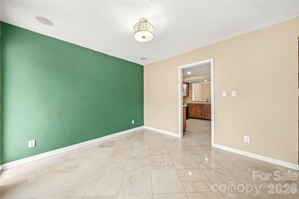 102 Ridgeport Road Clover, SC 29710