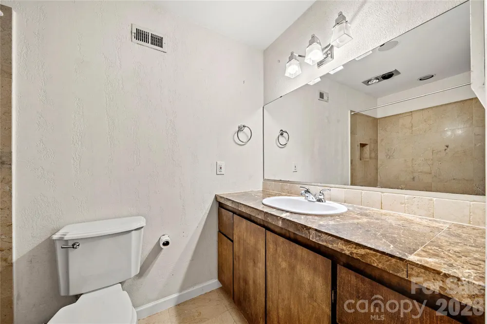 102 Ridgeport Road Clover, SC 29710