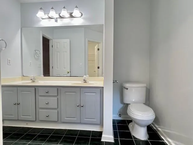 327 Lee Miller Drive #327 Suwanee, GA 30024