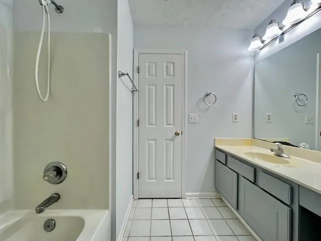 327 Lee Miller Drive #327 Suwanee, GA 30024