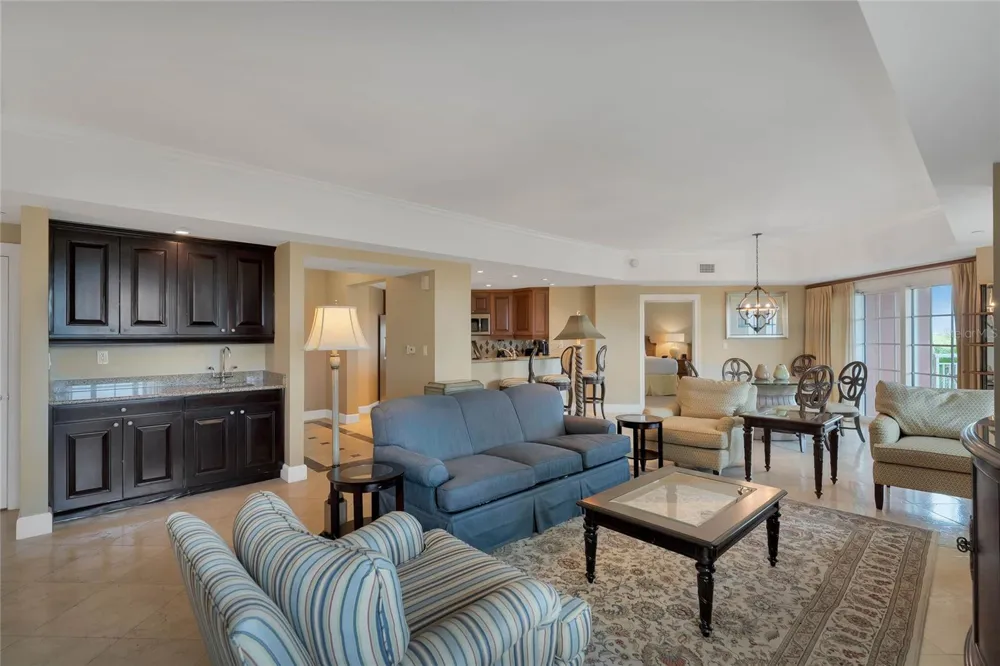 7593 GATHERING DRIVE #309 Reunion, FL 34747