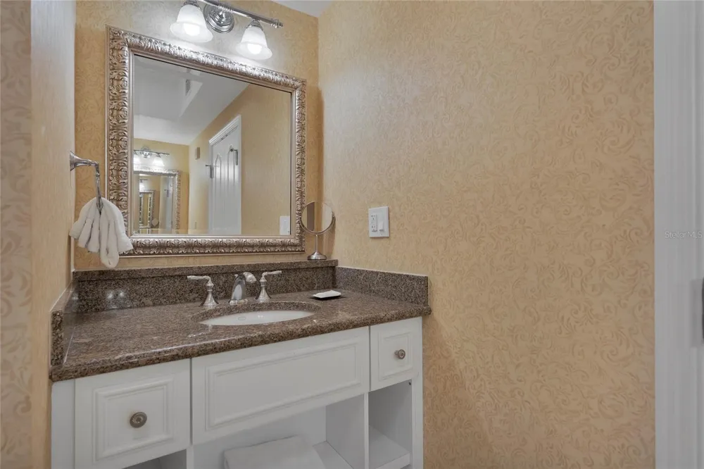 7593 GATHERING DRIVE #309 Reunion, FL 34747