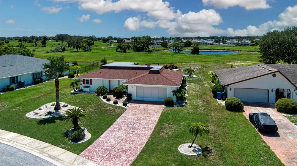 301 CRANSTON PLACE Sun City Center, FL 33573