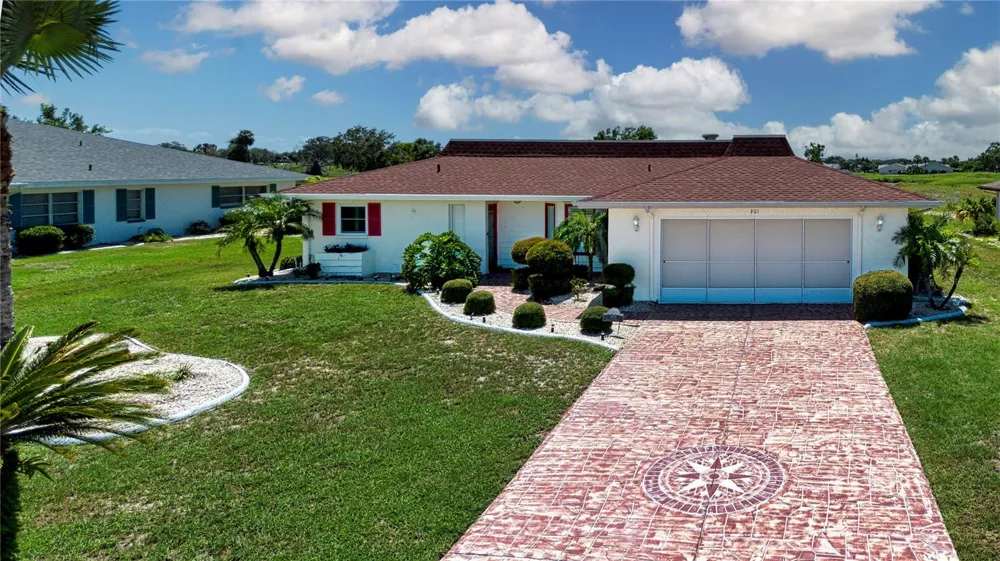 301 CRANSTON PLACE Sun City Center, FL 33573
