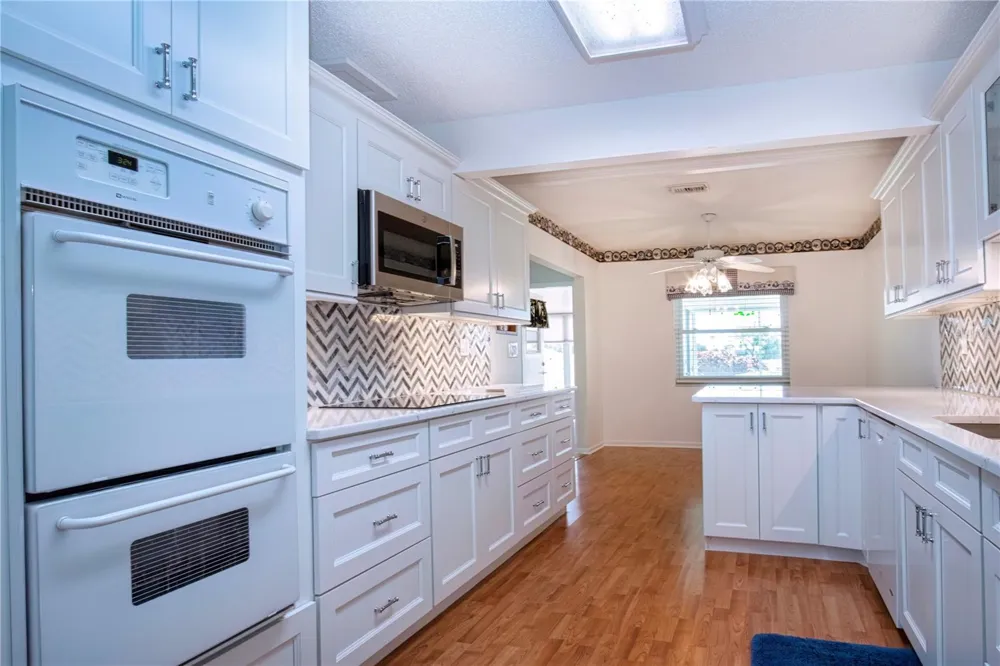 301 CRANSTON PLACE Sun City Center, FL 33573