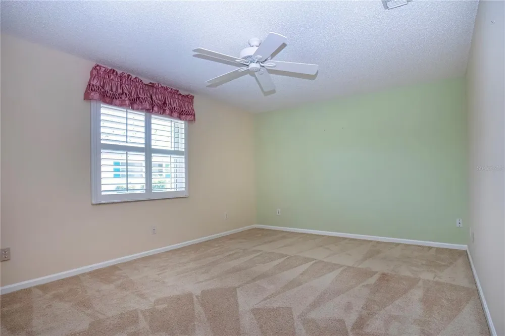 301 CRANSTON PLACE Sun City Center, FL 33573