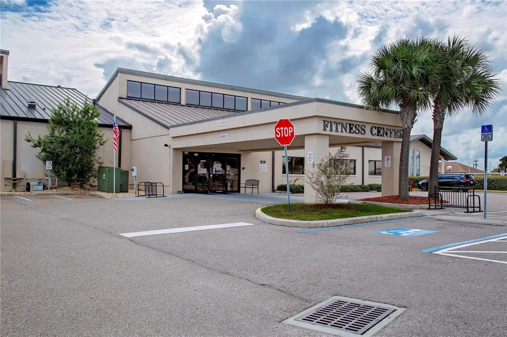 301 CRANSTON PLACE Sun City Center, FL 33573