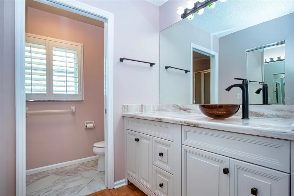 301 CRANSTON PLACE Sun City Center, FL 33573