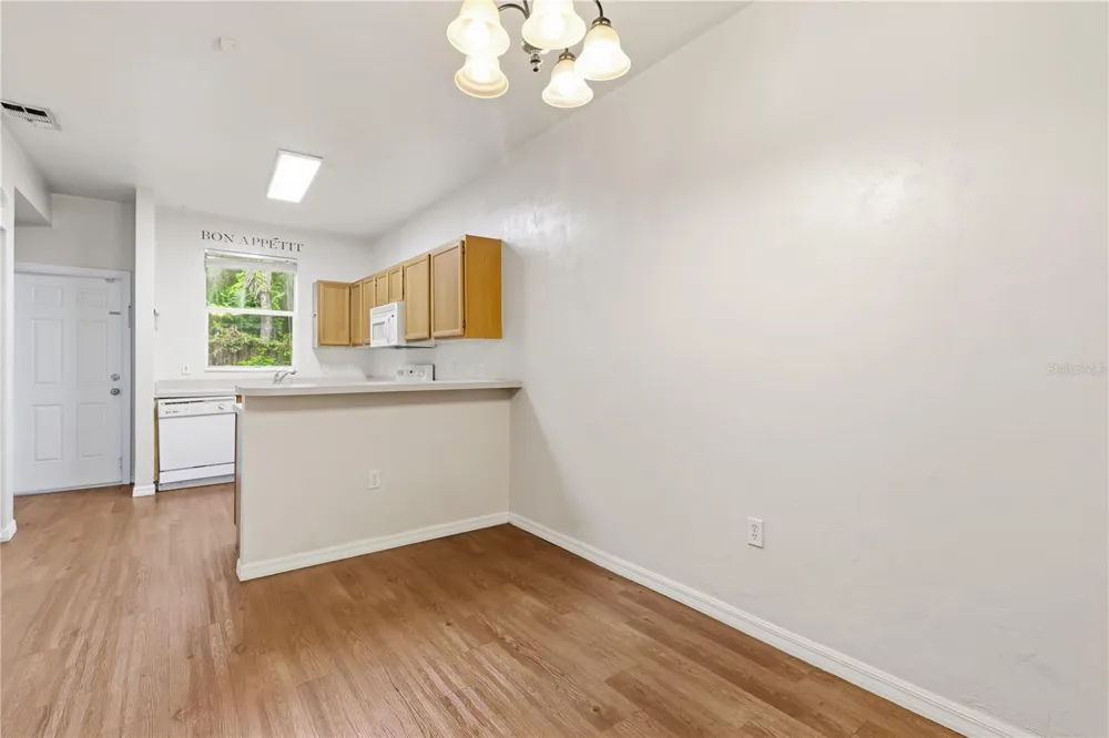 4415 SW 34TH STREET #309 Gainesville, FL 32608