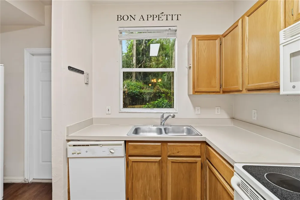 4415 SW 34TH STREET #309 Gainesville, FL 32608