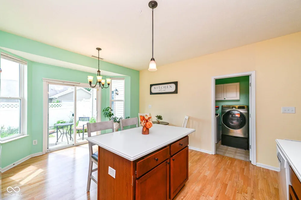 871 Maidstone Avenue Westfield, IN 46074
