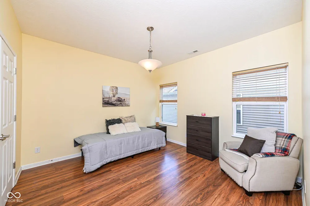 871 Maidstone Avenue Westfield, IN 46074