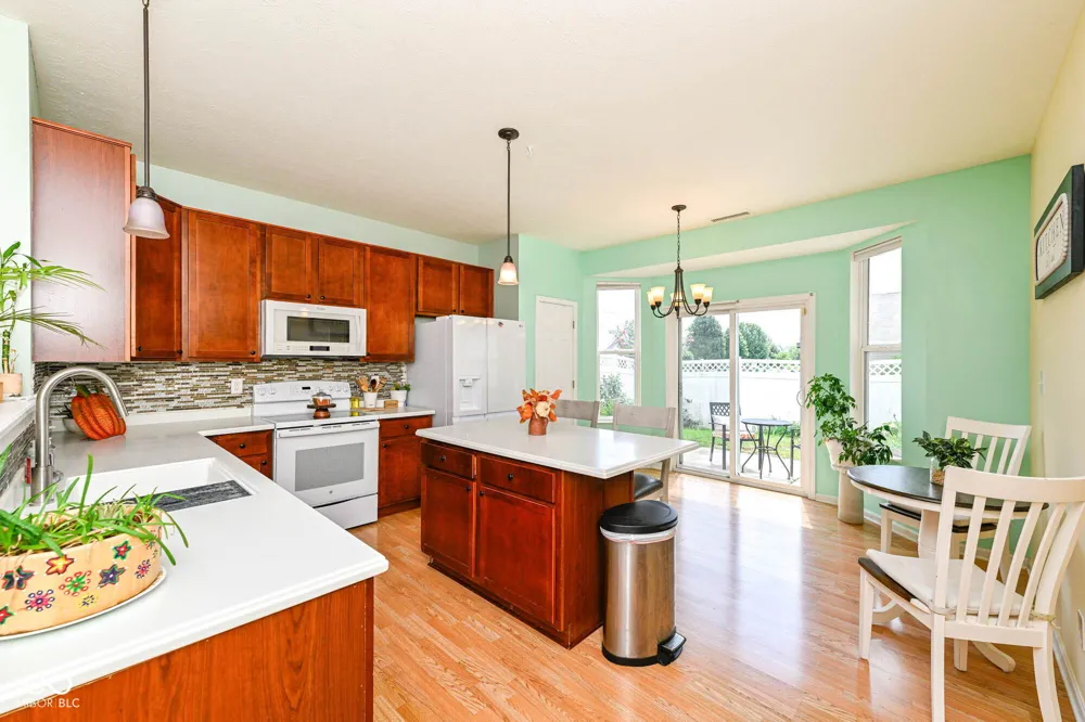 871 Maidstone Avenue Westfield, IN 46074