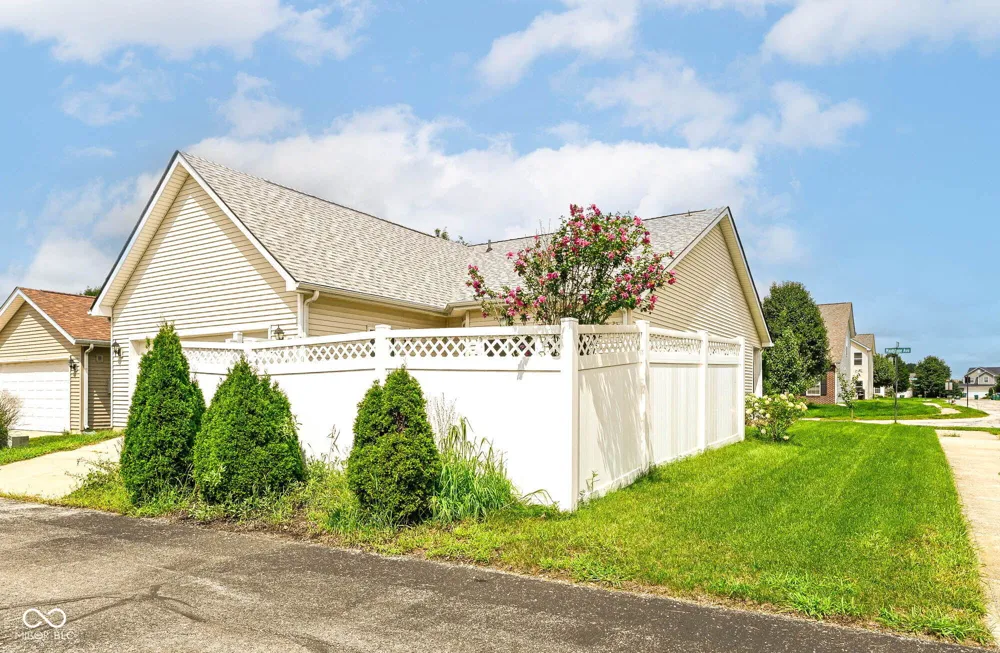871 Maidstone Avenue Westfield, IN 46074