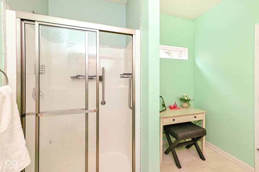 871 Maidstone Avenue Westfield, IN 46074
