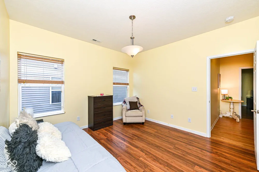 871 Maidstone Avenue Westfield, IN 46074