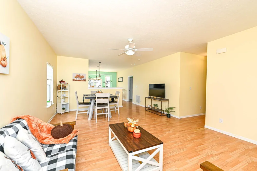 871 Maidstone Avenue Westfield, IN 46074