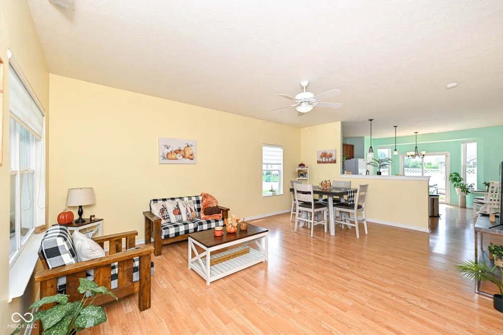 871 Maidstone Avenue Westfield, IN 46074