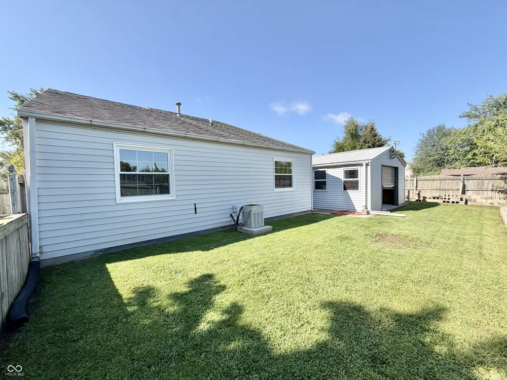 1026 Fox Trace Drive Anderson, IN 46013