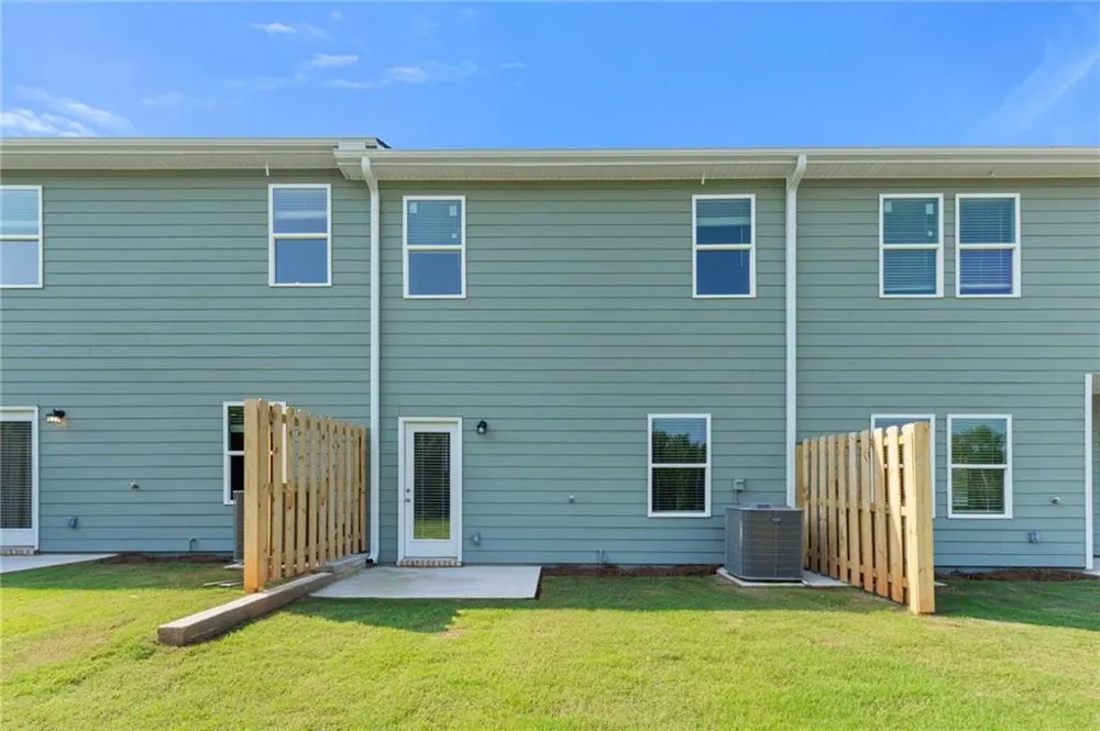8312 Columbia Court Palmetto, GA 30268