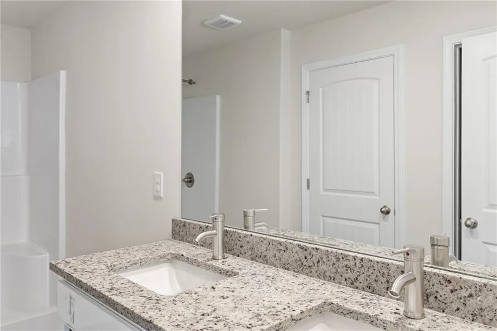 8316 Columbia Court Palmetto, GA 30268