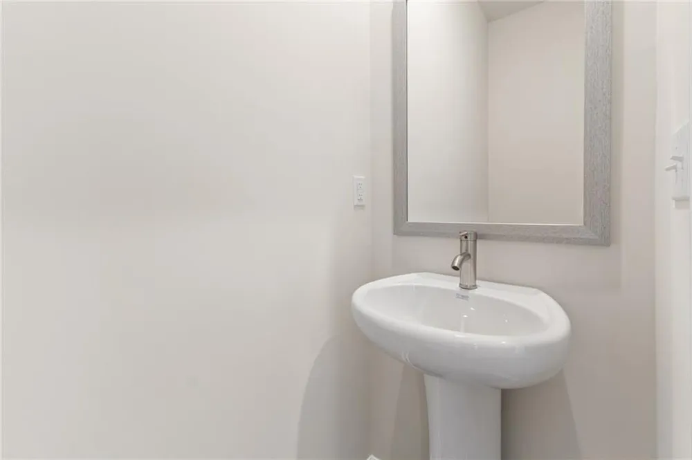8316 Columbia Court Palmetto, GA 30268