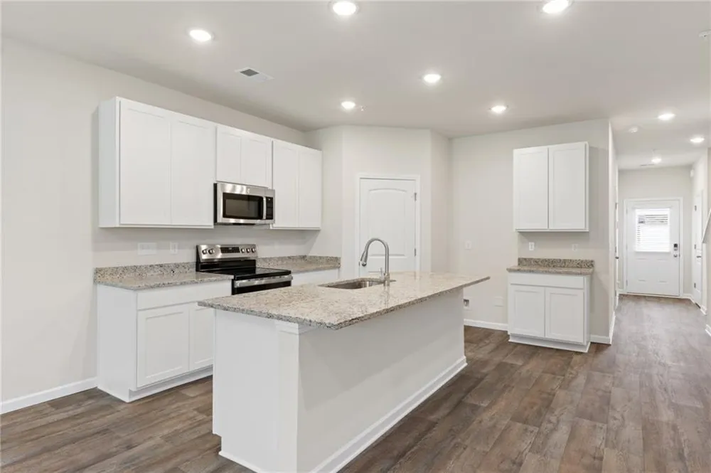 8316 Columbia Court Palmetto, GA 30268