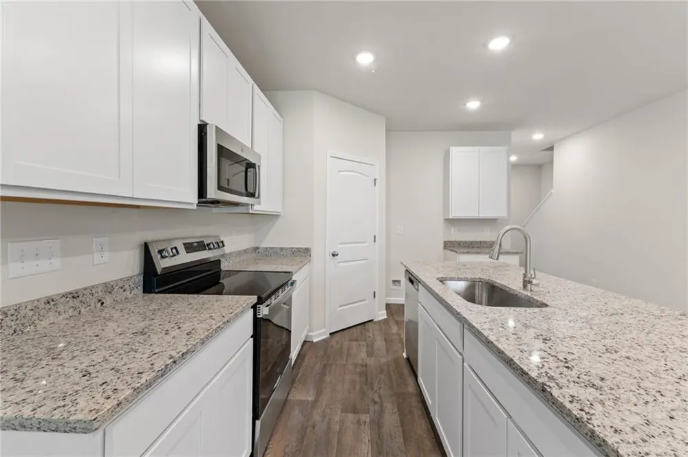 8316 Columbia Court Palmetto, GA 30268