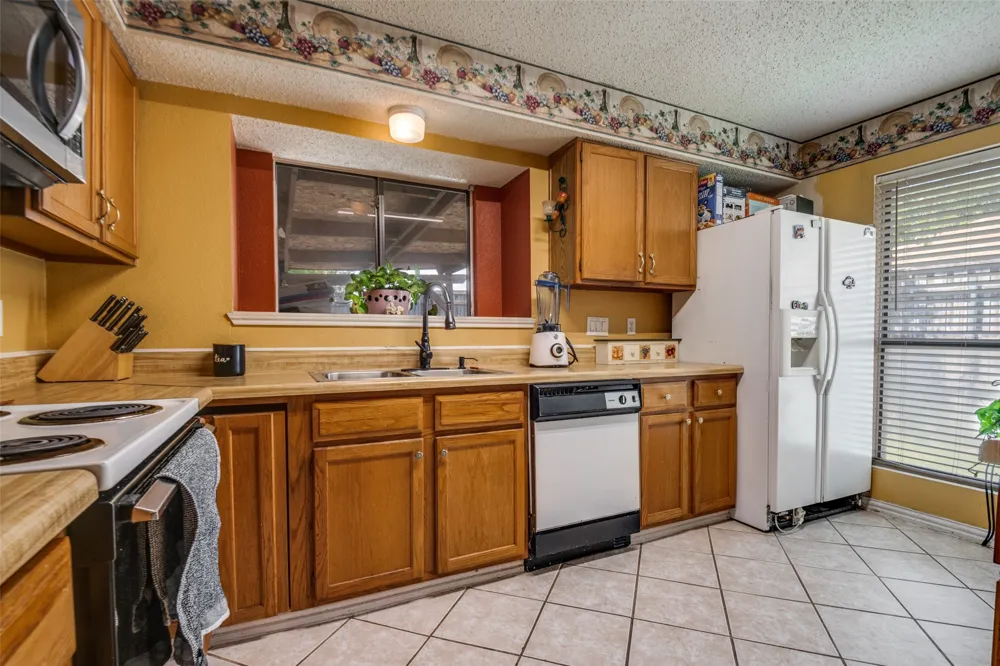 2613 Independence Drive Mesquite, TX 75150