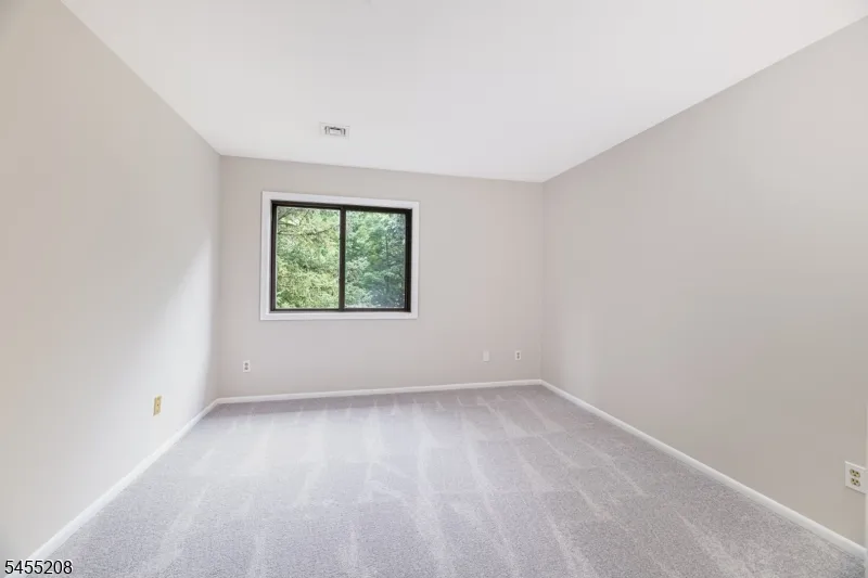 3 Point O Woods Ter 2 #2 Unit 2 Vernon, NJ 07462