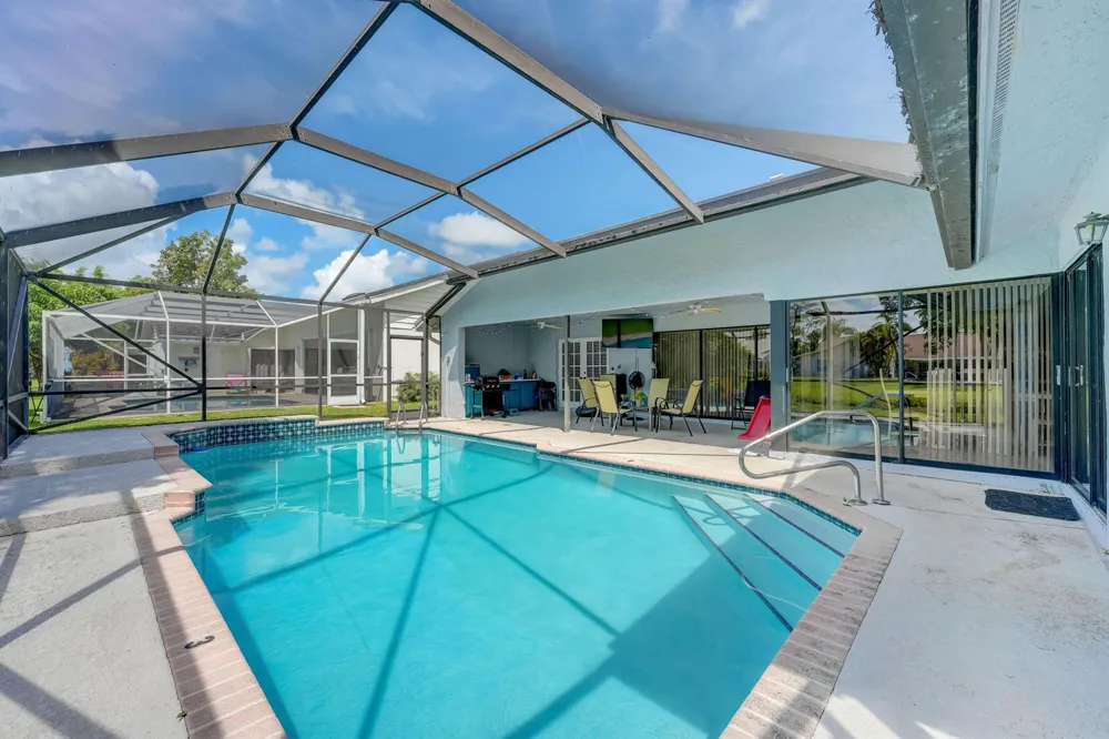 14544 Autumn Avenue Wellington, FL 33414