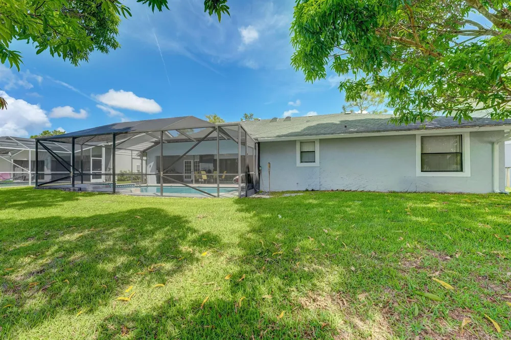 14544 Autumn Avenue Wellington, FL 33414