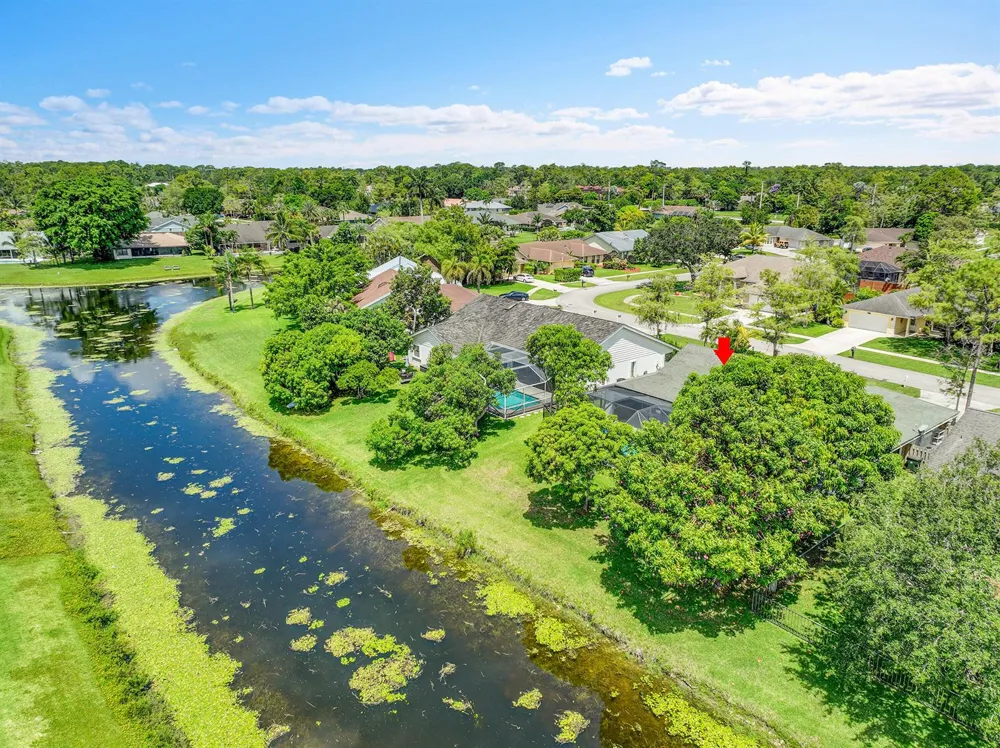 14544 Autumn Avenue Wellington, FL 33414