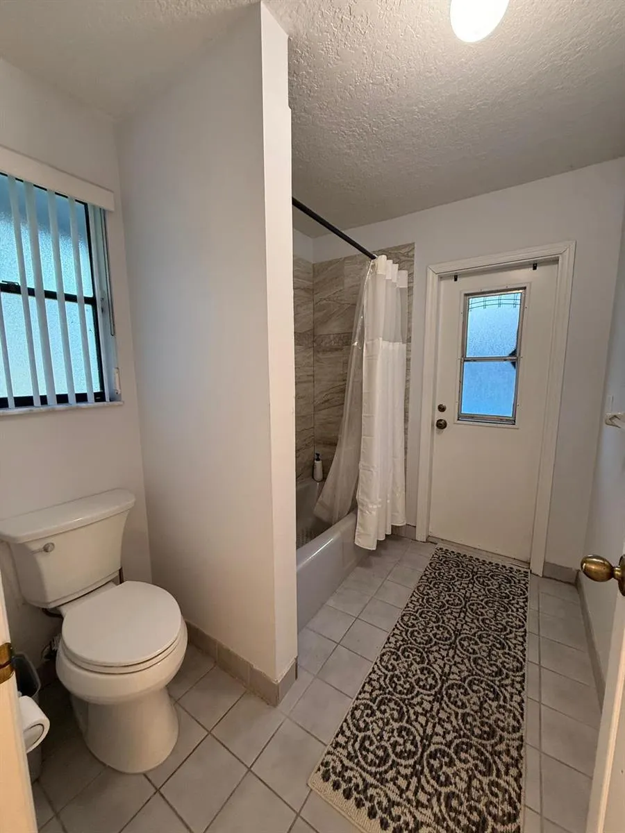 14544 Autumn Avenue Wellington, FL 33414