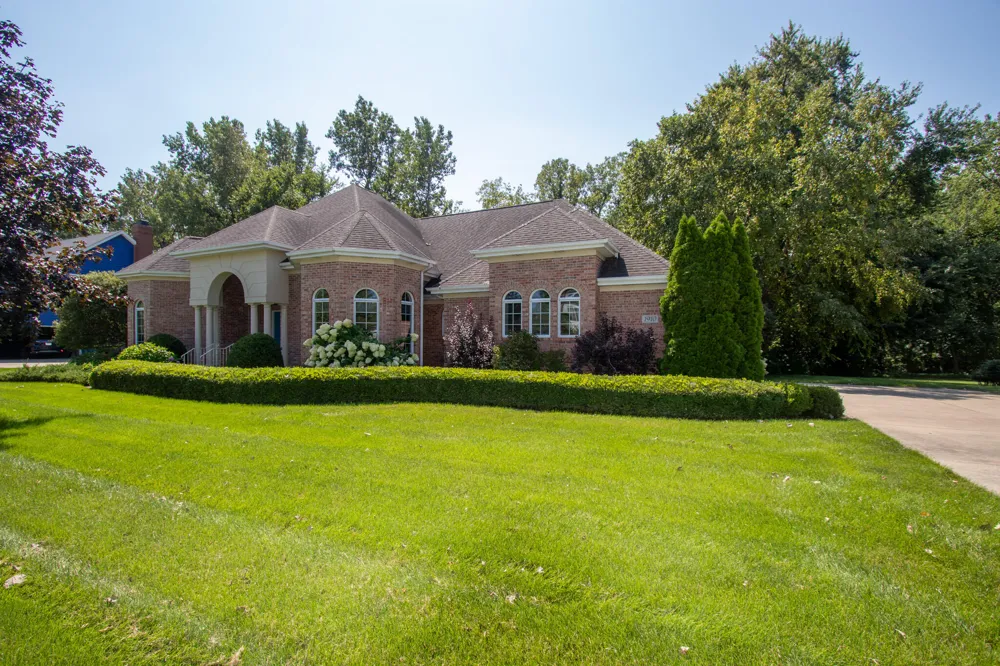 1910 Catkin Circle Chesterton, IN 46304
