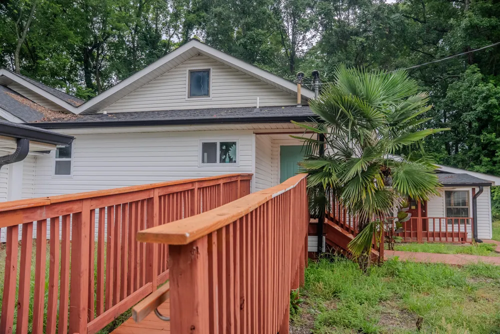 1422 Mineral Springs Road Dalton, GA 30720