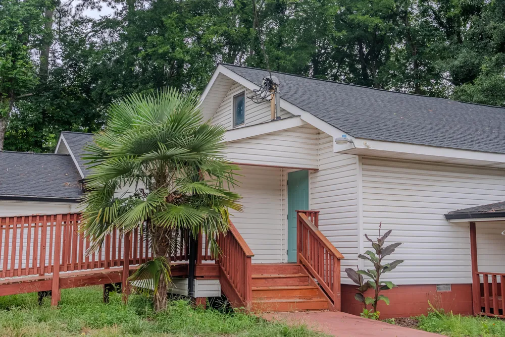 1422 Mineral Springs Road Dalton, GA 30720