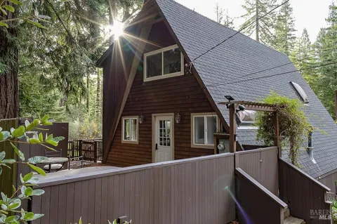 46151 Pacific Woods Road