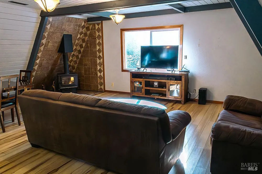 46151 Pacific Woods Road Gualala, CA 95445