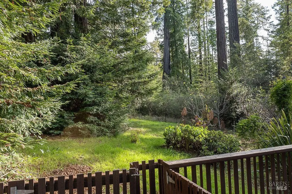46151 Pacific Woods Road Gualala, CA 95445
