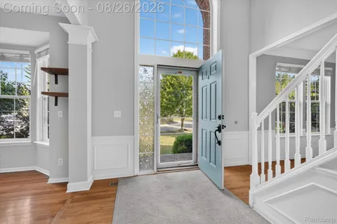 6350 Knob Hill Court