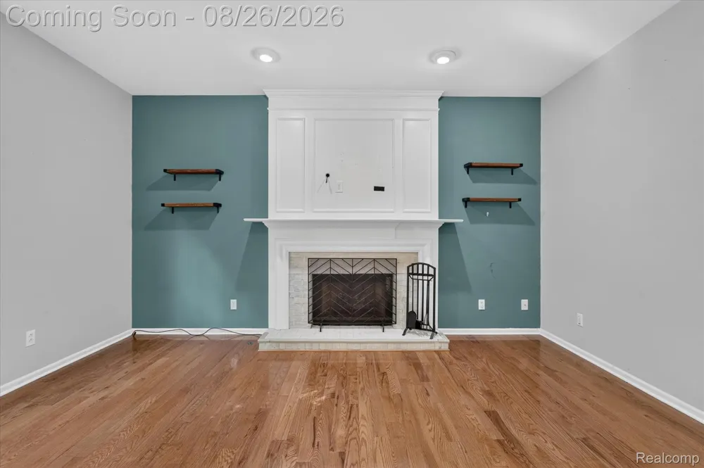 6350 Knob Hill Court Grand Blanc Charter Township, MI 48439