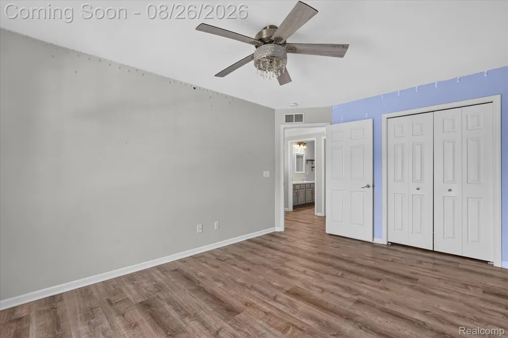 6350 Knob Hill Court Grand Blanc Charter Township, MI 48439