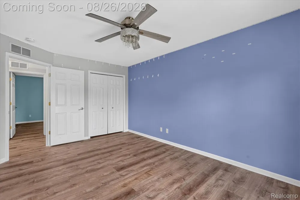 6350 Knob Hill Court Grand Blanc Charter Township, MI 48439