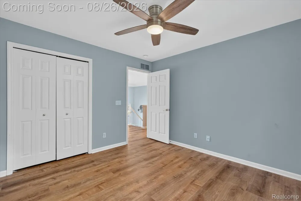 6350 Knob Hill Court Grand Blanc Charter Township, MI 48439