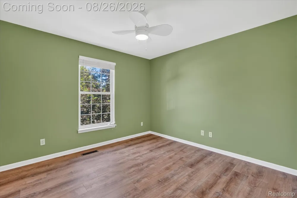 6350 Knob Hill Court Grand Blanc Charter Township, MI 48439