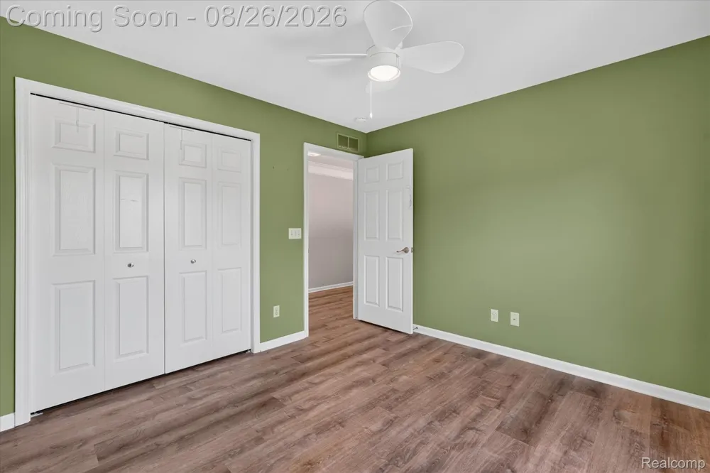 6350 Knob Hill Court Grand Blanc Charter Township, MI 48439