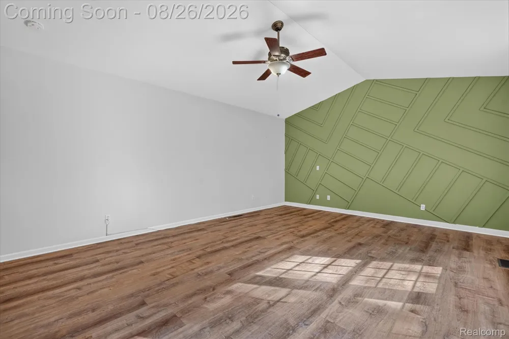 6350 Knob Hill Court Grand Blanc Charter Township, MI 48439